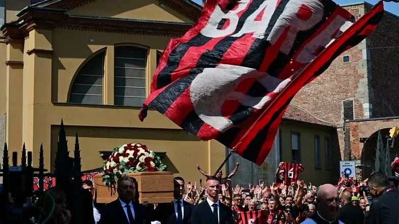 Marotta në funeralin e Franco Baresit: Ikonë dhe shembull për futbollistët e sotëm