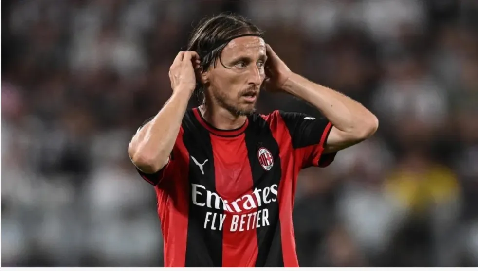 Është ora e Hutchinson me Cisse për të zgjuar Ramosin. Pushim për Gila dhe Modric