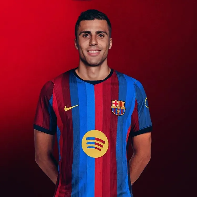 Rodri ka ndarë mendimet e tij rreth shanseve të Barcelonës për të fituar Ligën e Kampionëve këtë sezon