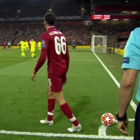 Andy Robertson për rikthimin 4-0 ndaj Barçës