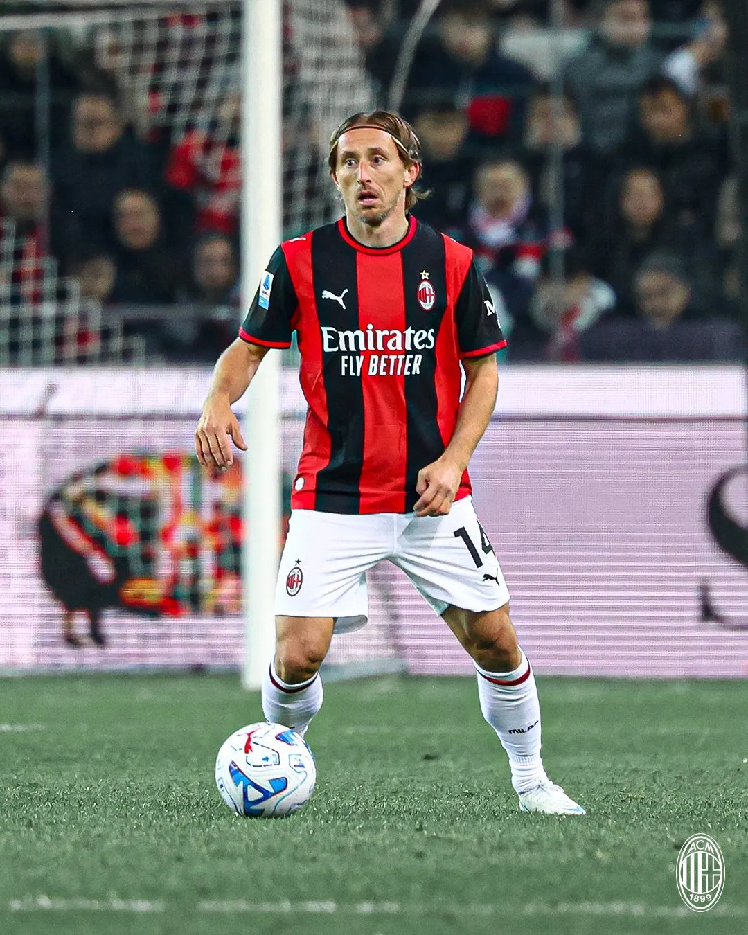 HUTCHINSON, GOLI I TIJ I PARË ME BLUZËN ROSSONERO!   MODRIĆ, PROFESORI HIPNOTIZON NË UDINE!