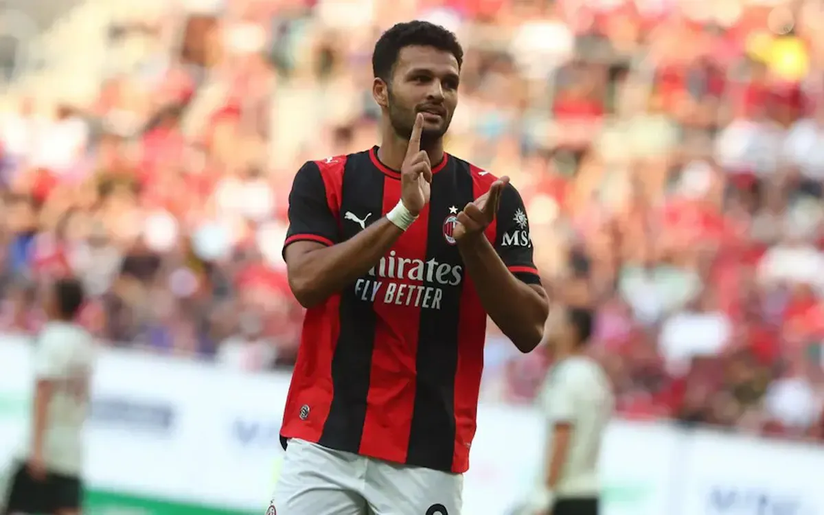 MANCHESTER UNITED 2-4 MILAN: KUQEZINJTË PËRMBYSIN GJITHÇKA DHE AMORIM MUND ISH-SKUADRËN