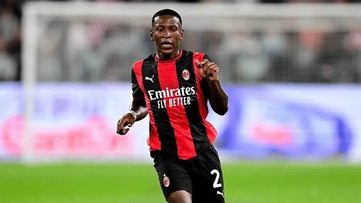 MILAN, AMORIM MERR PËRGJEGJËSINË PËR ESTUPIÑÁN!